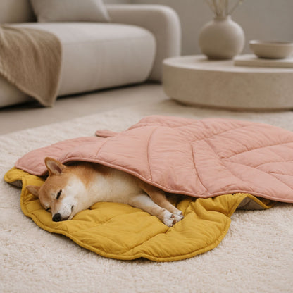 Lövformad Quiltad Hund- & Kattbädd